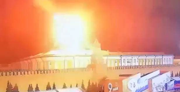 Son dakika: Putin'e suikast girişimi! İHA'lar ile hedef alındı: Saldırının en net görüntüsü ortaya çıktı-3