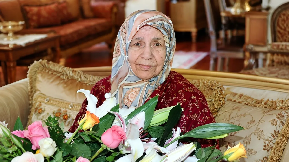 Tenzile Erdoğan'ın vefatının 15. yılı! Başkan Erdoğan'ın anne özlemi: "Gözyaşları hiç dinmedi"