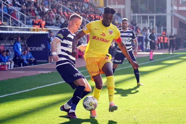 kasimpasa-kayserispor-maci-canli-anlatim-izle-1666533367201.jpg