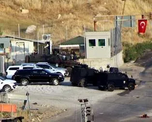 Önce ateş açtılar sonra bomba yüklü araçla geldiler