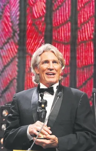 Alkışlar Üç 'Yüz'e