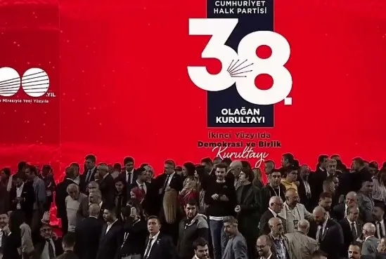 Kargo poşetinde para, market kartları