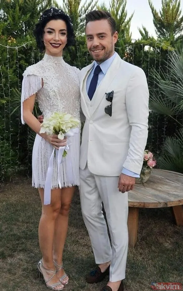 Serdar Ortaç kendisini nafaka bahanesiyle sömüren Chloe Loughnan'a verdi veriştirdi 'evlendiğim için pişmanım' - 13