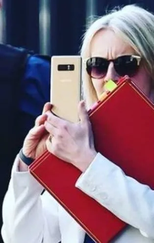 O bir Instagram bağımlısı: İşte İngiltere'nin yeni Başbakanı Liz Truss'ın çok konuşulan paylaşımları