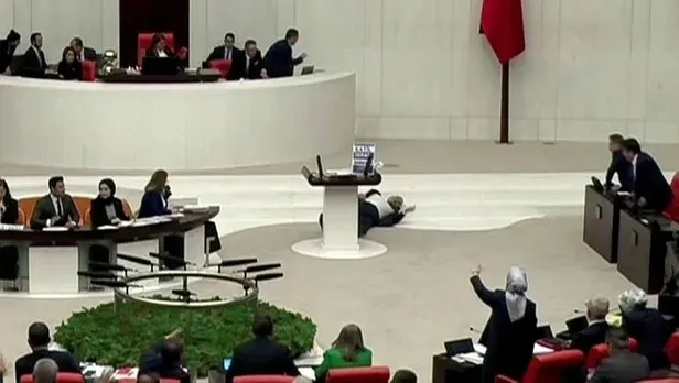 hasan-bitmez-vefat-mi-etti-saadet-partisi-kocaeli-milletvekili-hasan-bitmez-neden-oldu-hastaligi-neydi-hasan-b-1702548098351.jpeg HASAN BİTMEZ VEFAT MI ETTİ? Saadet Partisi Kocaeli Milletvekili Hasan Bitmez neden öldü, hastalığı neydi? Hasan Bitmez kimdir, nereli, kaç yaşındaydı?-2