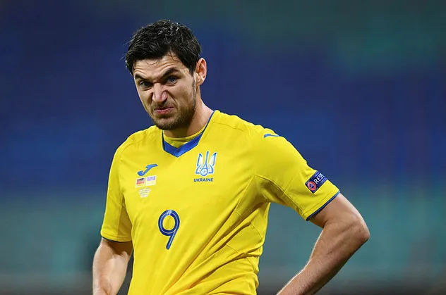 Galatasaray Ukraynalı forvet için devreye girdi! Falcao'nun yerine Yaremchuk geliyor