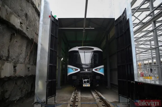 Kabataş-Mahmutbey metrosuna ilk araç indirildi!  8 ilçeyi birbirine bağlayacak