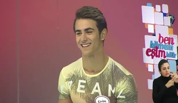 Survivor 2021 yarışmacısı çıka çıka bakın kim çıktı yarışma yarışma geziyor! Sevgilisiyle Ben Bilmem Eşim Bilir'e bile katılmış meğer Emin...-5