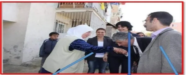 turuncu-listedeki-teroristlerle-kol-kola-chpli-baskan-pkklilara-saldiri-taktigi-vermis-1682138087661.jpg Turuncu listedeki teröristlerle kol kola: CHP'li başkan PKK'lılara saldırı taktiği vermiş-6