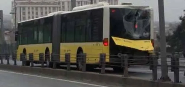 İstanbul’da metrobüs kazası: 5 yaralı