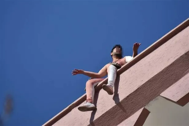 Konya'da pes dedirten olay! Kendisini jiletledi, intihara kalkıştı... Vatandaşlar böyle izledi!-1