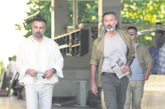 ATV'nin reyting birincisi Ben Bu Cihana Sığmazam'ın müziklerini yapan Levent Güneş adından yurtdışında da söz ettiriyor