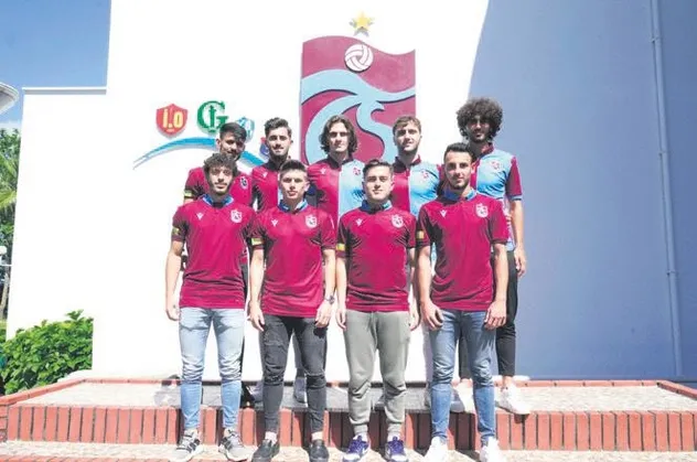 Trabzon’dan 9 imza birden