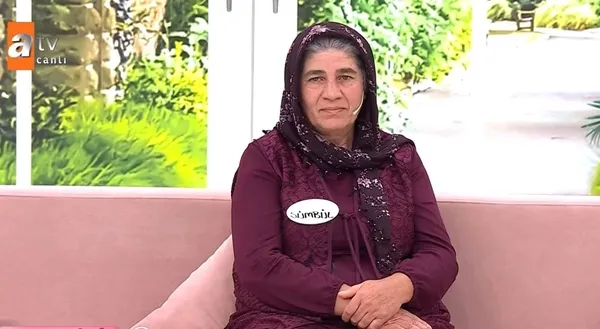 40-yillik-esi-24-senelik-komsusuyla-kacmisti-4-cocuk-9-torunu-olan-cift-esra-erolda-yuzlesti-yasak-askiyla-ilg-1664918854886.jpg 40 yıllık eşi 24 senelik komşusuyla kaçmıştı! 4 çocuk 9 torunu olan çift Esra Erol’da yüzleşti! Yasak aşkıyla ilgili o ihbar şoke etti-2