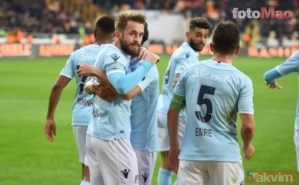 Başakşehir'in En İstikrarlı İsmi Olan Visca'nın Takıma Büyük Katkı Sağlayacağını Fenerbahçe Yönetimi Transferi En Kısa Sürede Bitirmek İstiyor.