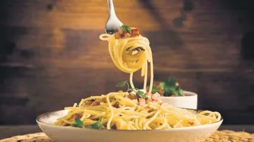 Restoranımın tarifleri rakip restorana verildiyse dava açabilir miyim? TAKVİM hukukçusu sorularınızı cevapladı