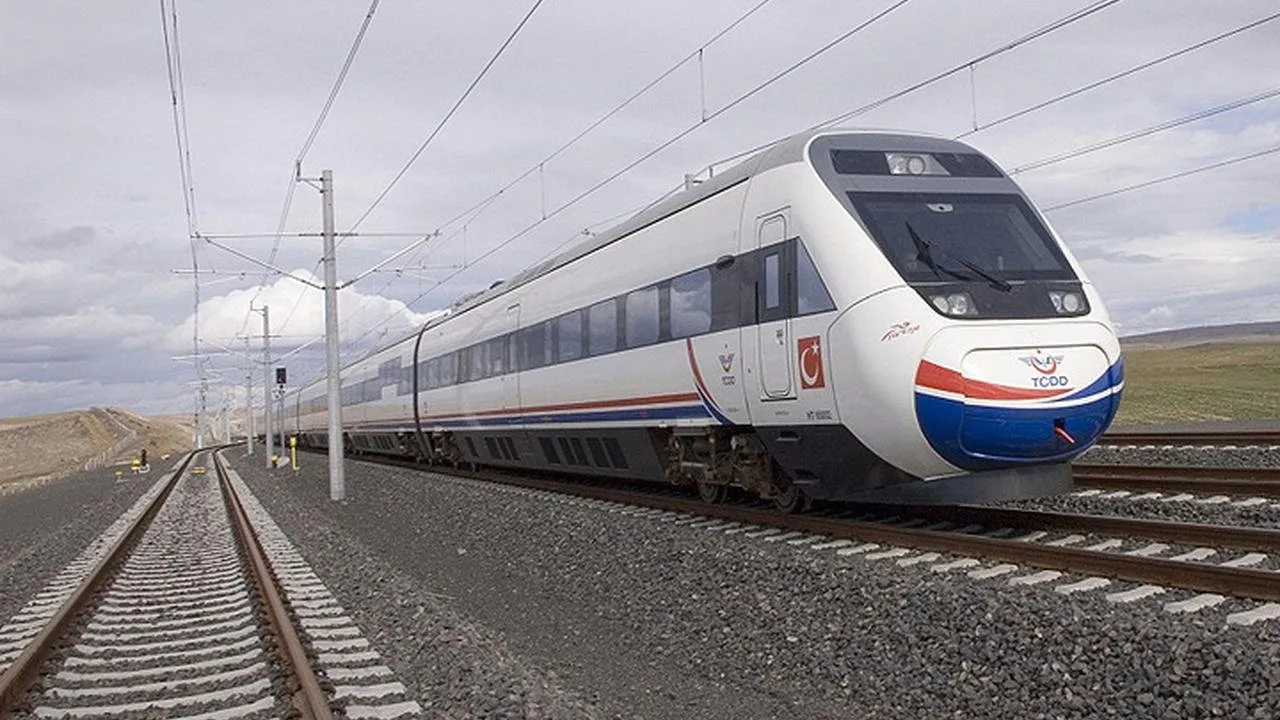 Yüksek Hızlı Tren oraya geliyor!