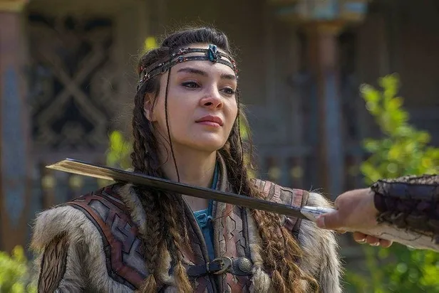 ekranlarin-ve-sosyal-medyanin-lideri-destan-yeni-bolumuyle-bu-aksam-atvde-1652121716684.jpeg Ekranların ve sosyal medyanın lideri Destan yeni bölümüyle bu akşam ATV'de-2