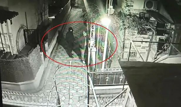 Ankara’da villa ve dubleks tarzı evlere giren hırsızlar suçüstü yakalandı-2