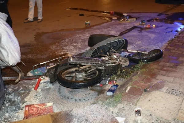 motosikletine-carptiklari-cop-toplayici-genci-doverek-hastanelik-ettiler-1616366180231.jpg Antalya’da motosikletine çarptıkları çöp toplayıcı genci döverek hastanelik ettiler-6