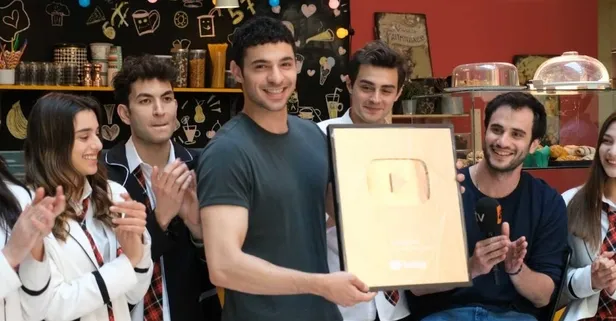 Reyting yıldızı Kardeşlerim'e YouTube başarı plaketi! İşte Kardeşlerim 17. bölüm fragmanı: "Maalesef kardeşimsin..."