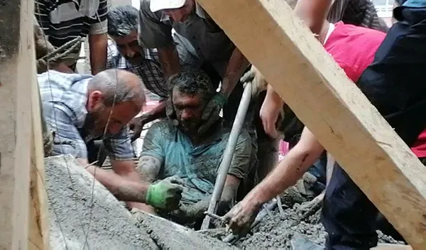 1625660515633.jpg SON DAKİKA! Erzurum'da cami inşaatında çökme! 3 işçi yaralandı-1