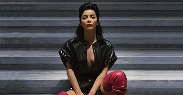 Ünlü oyuncu Merve Boluğur özgüvenini gözler önüne serdi!