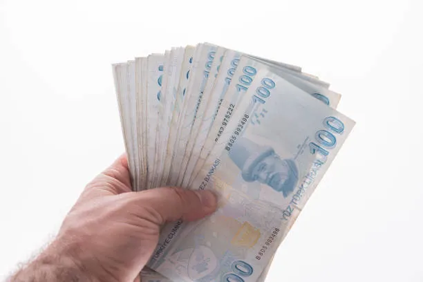 aralik-ayi-kredi-faiz-oranlarinda-guncel-tablo-qnb-enpara-akbank-ve-garantiden-100-bin-tl-ihtiyac-kredisi-firs-1733155246752.jpg QNB, Enpara, Akbank ve Garanti'den 100 bin TL ihtiyaç kredisi fırsatı: Aralık ayı kredi faiz oranlarında güncel tablo!-4