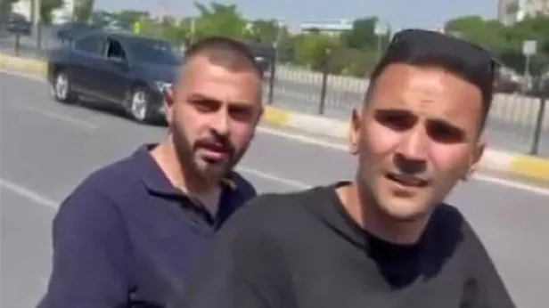 Kadıköyde ambulansın önünü kesen iki maganda hasta kontrolü yaptı! Şoför zor anlar yaşadı