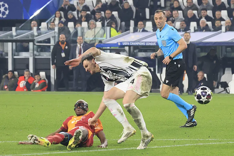 Spor yazarları Juventus-Galatasaray maçını değerlendirdi - 6