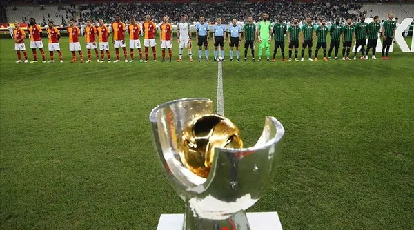 istanbulda-super-final-basaksehir-trabzonspor-maci-sadece-a-sporda-1611651026332.jpg