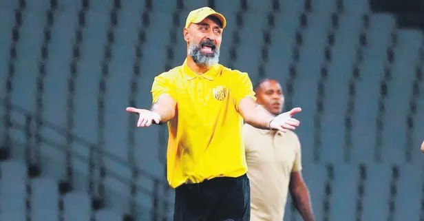 Yaprak dökümü sürüyor! Süper Lig'de 7 haftada 7 teknik adamla yollar ayrıldı