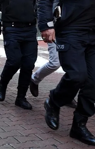 FETÖ/PDY'nin askeri mahrem yapılanmasına operasyon: 6 gözaltı