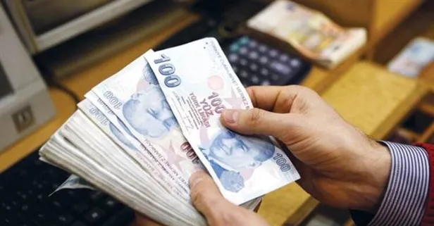 Emekliye 3 maaş avans! Hangi emekliler avans alabilecek?