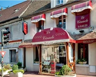 Fransa Müslümanları zehirlemeye çalışıyor