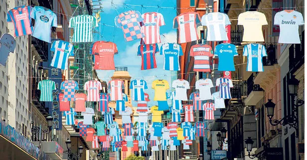 La Liga koronavirüs arasının ardından geri dönüyor | Sevilla-Real Betis derbisiyle santraya inecek