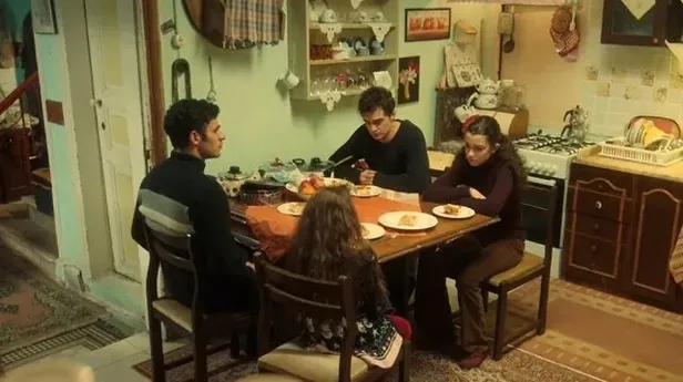 atvnin-yeni-dizisi-kardeslerimin-orhani-cuneyt-mete-rolunu-anlatti-insanlarin-kalplerinin-en-derinlerine-nufus-edecek-bir-hikayeye-sahip-1613549560606.jpeg