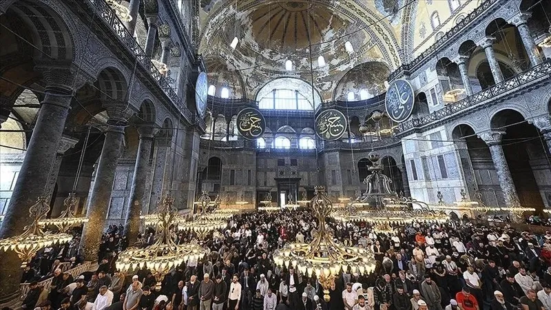 ya-kahhar-ne-demek-ne-anlama-geliyor-baskan-erdoganin-netenyahuya-soyledigi-kahhar-kelimesi-turkce-anlami-nedi-1714136601534.jpeg Ya Kahhar, El-Kahhar ne demek, ne anlama geliyor? Ya Kahhar, El-Kahhar Türkçe anlamı nedir?-4