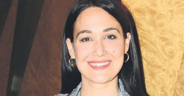 Gupse Özay'dan alkışlık hareket