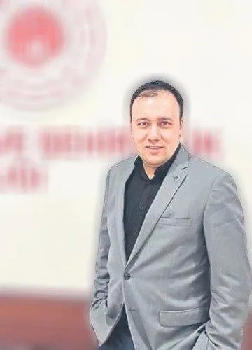 makam-odasinda-silah-patladi-memurun-hayati-karardi-hayallerimiz-vardi-1667450484928.jpeg Makam odasında silah patladı! Memurun hayatı karardı: Hayallerimiz vardı-1