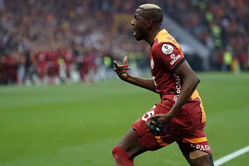 Galatasaray'dan transferde ters köşe! O tarihte teklif yapılacak - 8
