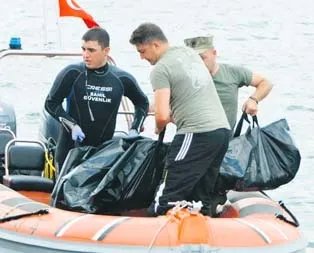 Eşine kızıp denize atladı