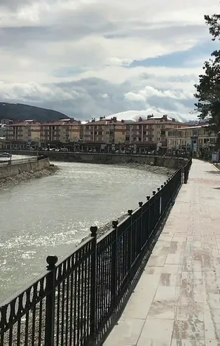 Bu ilde yasak yok ama kimse sokağa çıkmıyor! Koronavirüs tedbirlerine harfiyen uydular