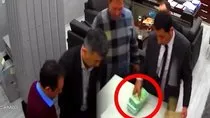 CHP’deki para sayma görüntülerinde yeni iddia! İş insanı Hasan Şenyurt: Sistemin içinde FETÖ prensi de var! Mafyalara ihale veriliyor
