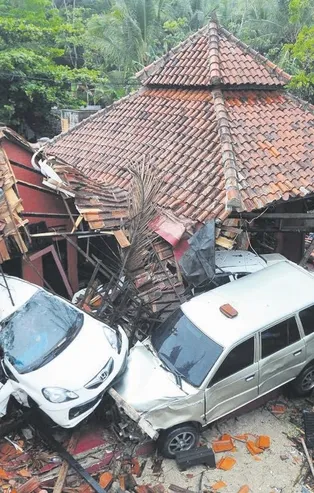 Endonezya'da tsunami faciası