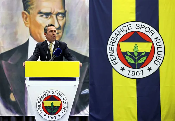 fenerbahce-baskani-ali-koctan-trabzonspora-pankart-tepkisi-1651840252684.jpg Fenerbahçe Başkanı Ali Koç'tan TFF yönetimine tepki-4