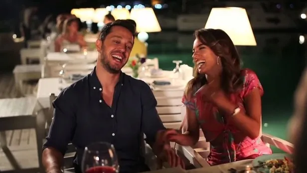 oldur-beni-sevgilim-nerede-cekildi-hangi-otelde-oldur-beni-sevgilim-filmi-oyunculari-ve-konusu-1656009856556.jpeg Öldür Beni Sevgilim nerede çekildi, hangi otelde? Öldür Beni Sevgilim filmi oyuncuları ve konusu!-2