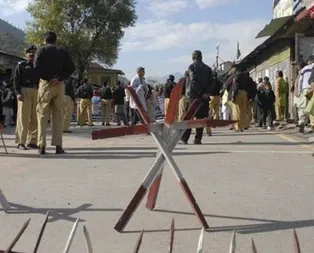 Son dakika: Pakistan: Keşmir’deki çatışmada 3 askerimiz ve 5 Hint askeri öldü