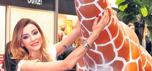 Küçüklük adı ’Zurafa Özge’