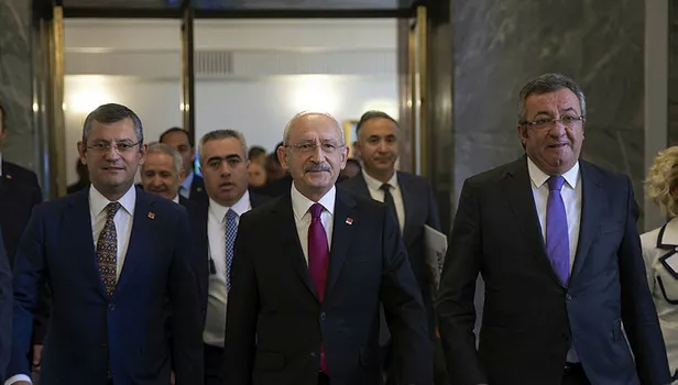 Aynı teknede tatil yapan CHP'li çetede kimler var? Zafer Şahin'den bomba açıklamalar